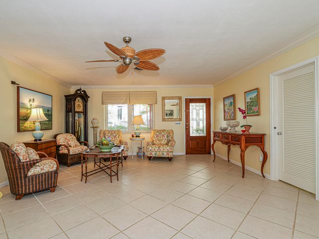 11 Starfish Drive, Vero Beach, FL 32960
