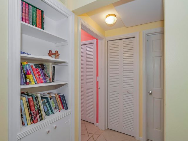 11 Starfish Drive, Vero Beach, FL 32960