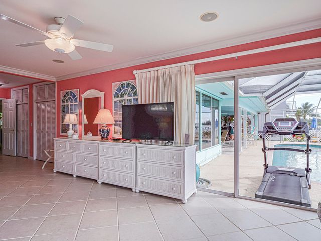 11 Starfish Drive, Vero Beach, FL 32960