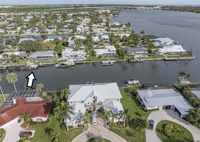 11 Starfish Drive, Vero Beach, FL 32960