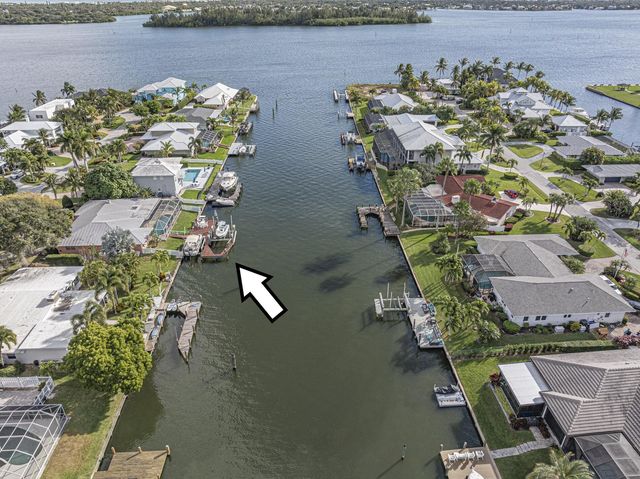 11 Starfish Drive, Vero Beach, FL 32960