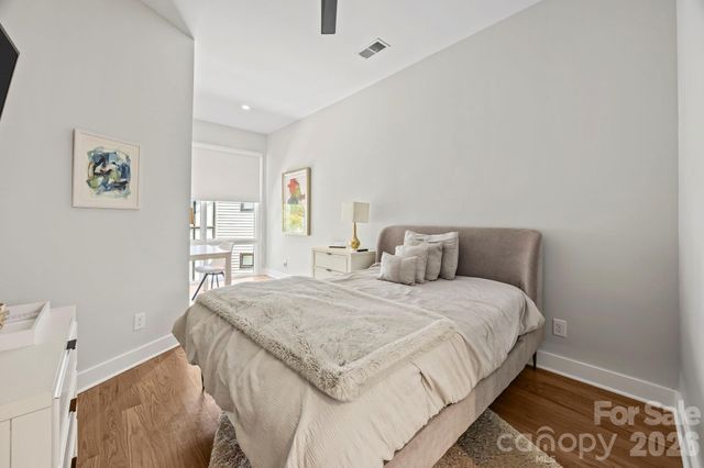 1062 Kenilworth Avenue, Charlotte, NC 28204