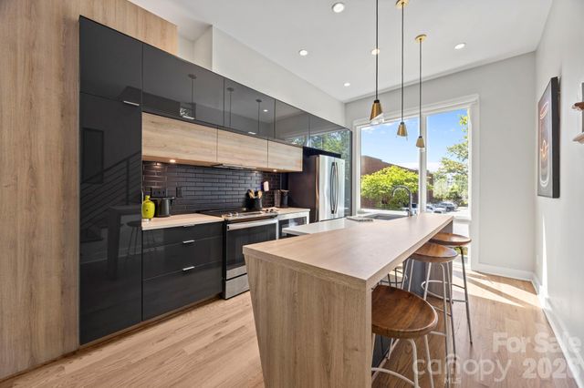 1062 Kenilworth Avenue, Charlotte, NC 28204