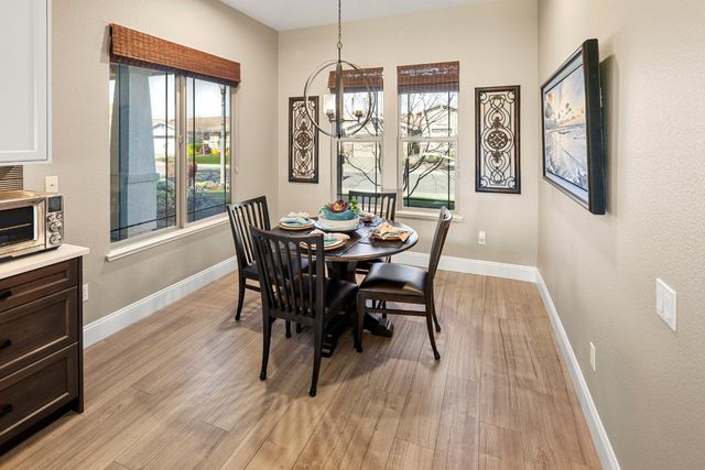 1236 Overland Ln, Lincoln, CA 95648