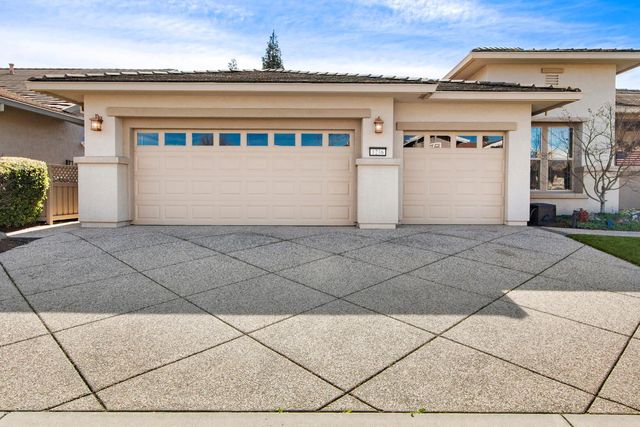 1236 Overland Ln, Lincoln, CA 95648