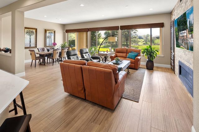 1236 Overland Ln, Lincoln, CA 95648