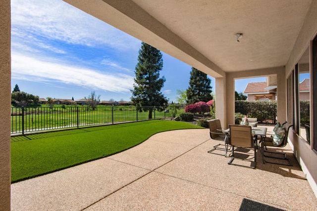 1236 Overland Ln, Lincoln, CA 95648