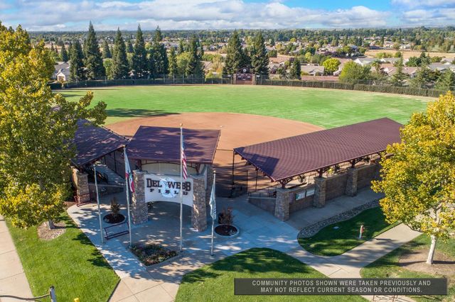 1236 Overland Ln, Lincoln, CA 95648