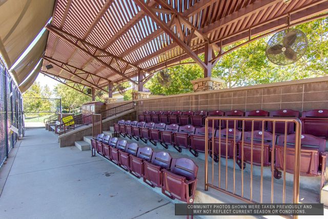 1236 Overland Ln, Lincoln, CA 95648