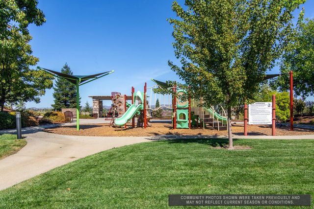 1236 Overland Ln, Lincoln, CA 95648