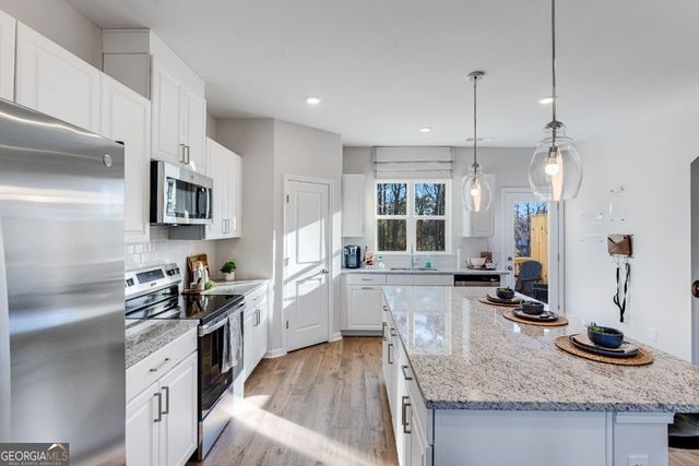5821 Schelton Place SE, Mableton, GA 30126