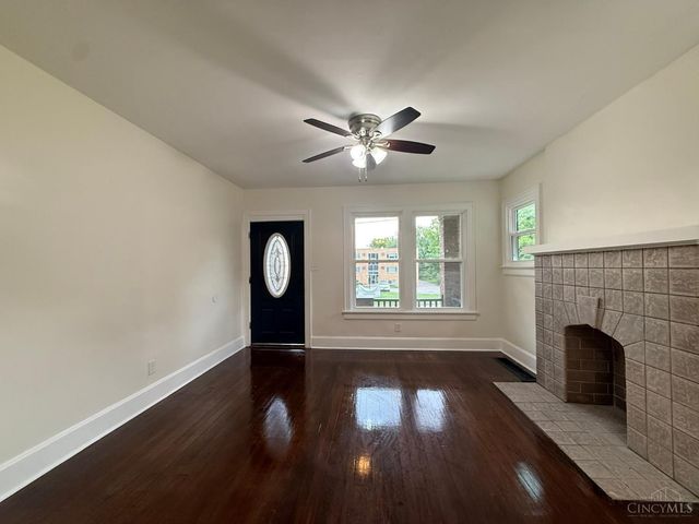 2755 Robert Avenue, Cincinnati, OH 45211