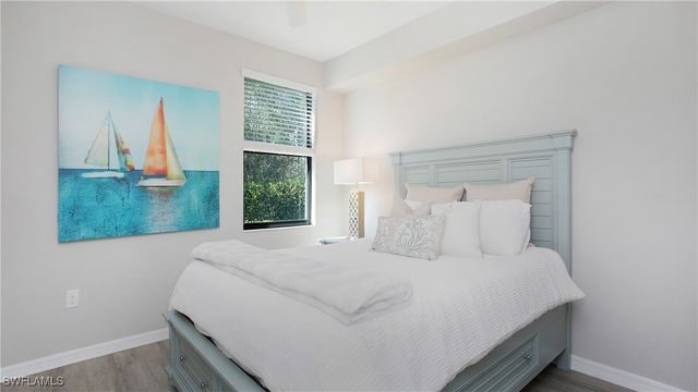 9496 Casoria CT 101, Naples, FL 34113