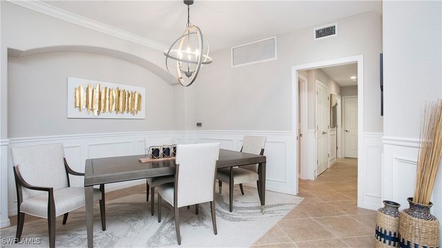 9496 Casoria CT 101, Naples, FL 34113