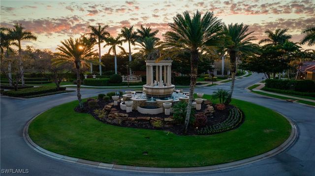 9496 Casoria CT 101, Naples, FL 34113