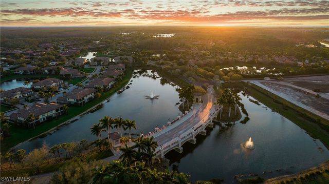 9496 Casoria CT 101, Naples, FL 34113