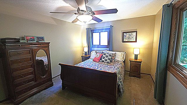 2510 Northern Hills Court NE, Rochester, MN 55906