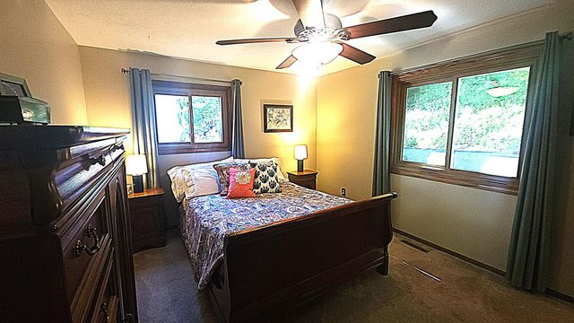 2510 Northern Hills Court NE, Rochester, MN 55906