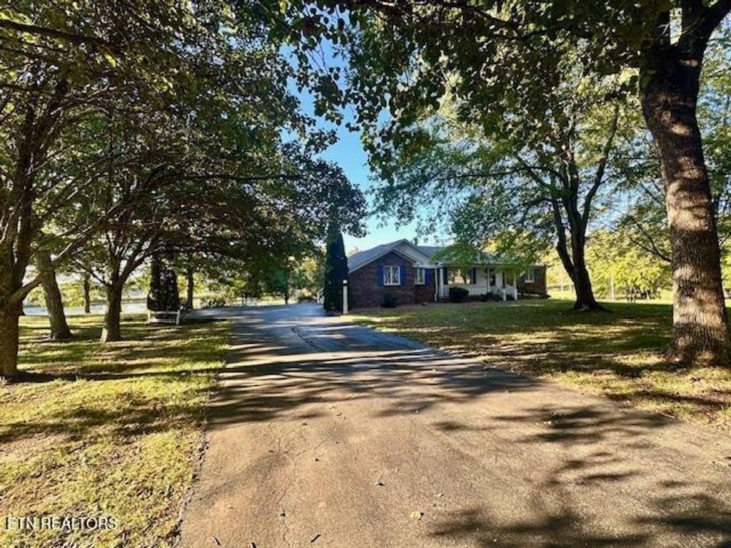 5185 Crossville Hwy, Sparta, TN 38583