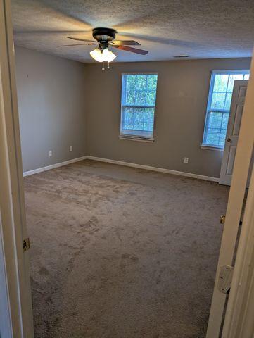 104 E Ridge Ct, Hendersonville, TN 37075