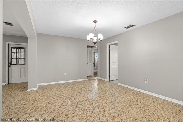 7100 Coral Ridge Road, Sebring, FL 33876