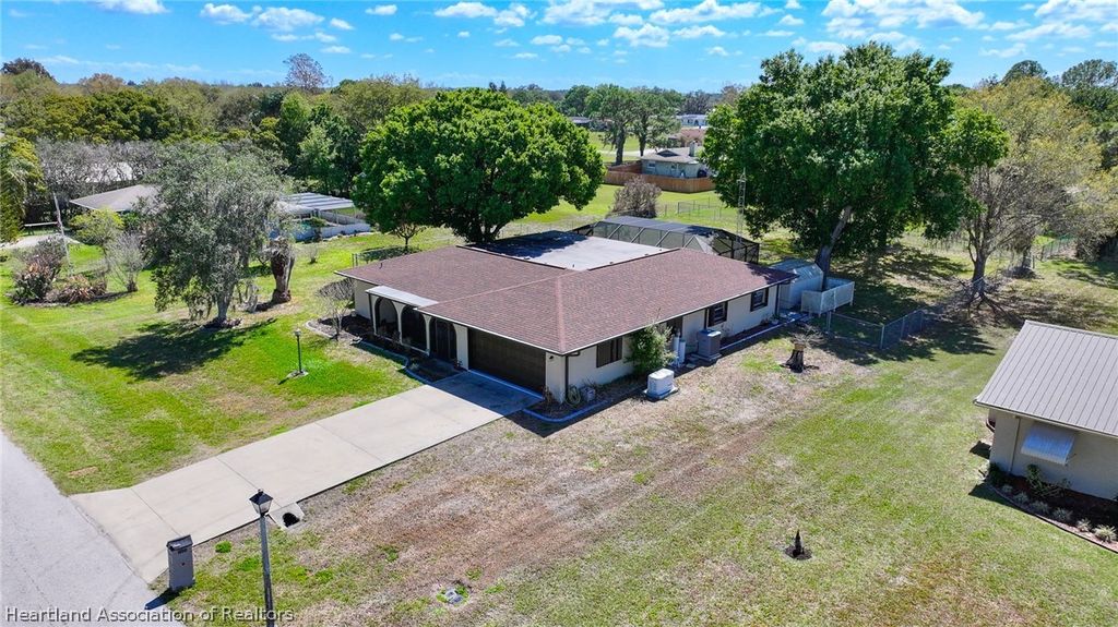 7100 Coral Ridge Road, Sebring, FL 33876
