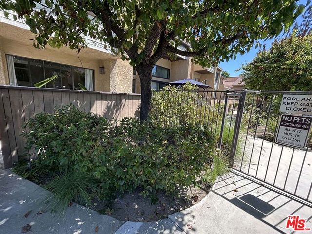 10051 Topanga Canyon Boulevard 15, Los Angeles, CA 91311