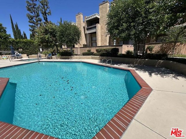 10051 Topanga Canyon Boulevard 15, Los Angeles, CA 91311