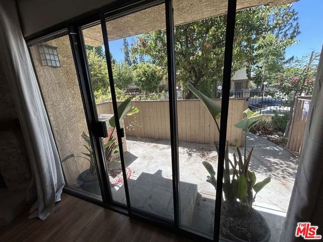 10051 Topanga Canyon Boulevard 15, Los Angeles, CA 91311