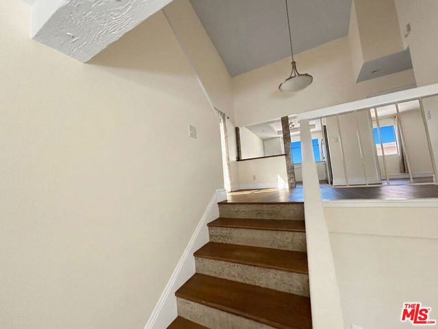 10051 Topanga Canyon Boulevard 15, Los Angeles, CA 91311