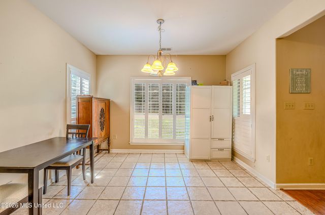 3187 Marcia Louise Drive, Southaven, MS 38672