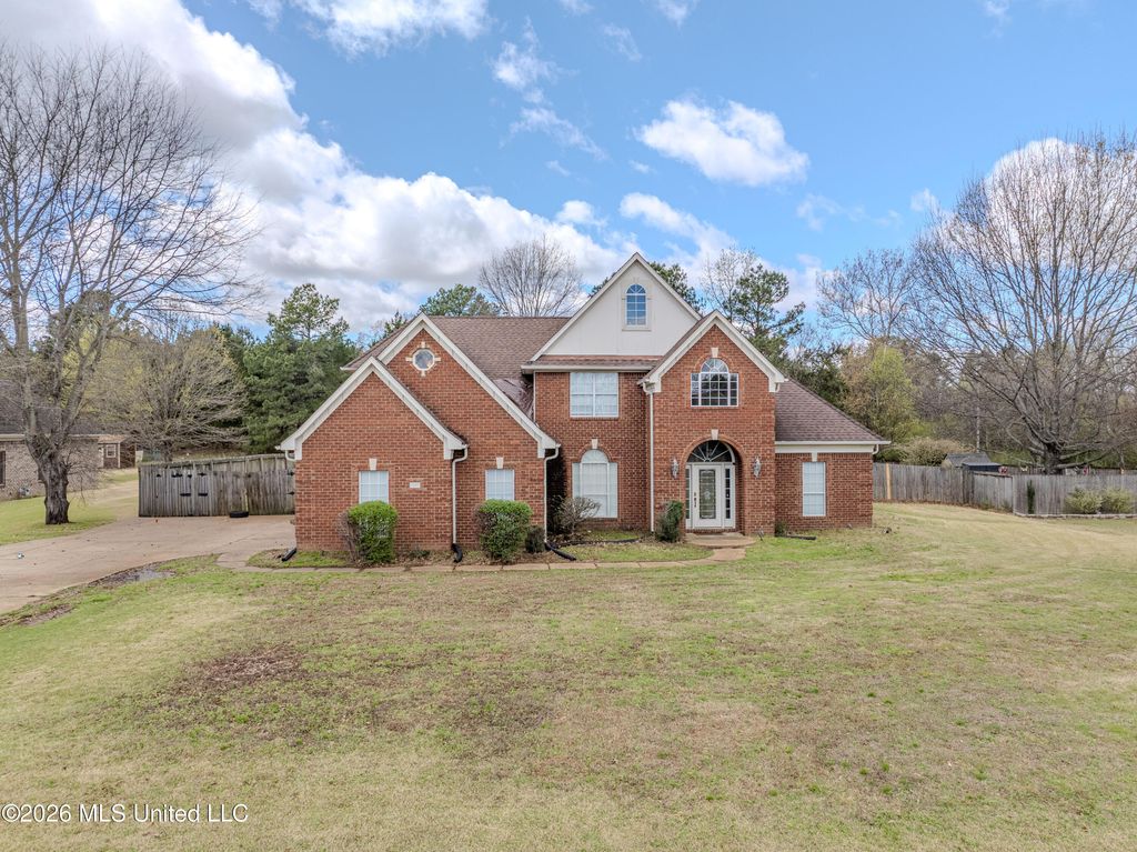 3187 Marcia Louise Drive, Southaven, MS 38672