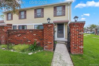 39363 Heatherheath Drive, Clinton Charter Township, MI 48038