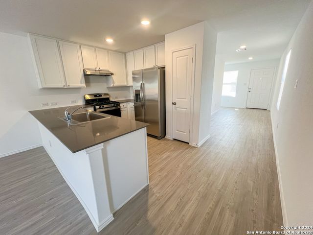 9811 Sanborn Grist, San Antonio, TX 78254