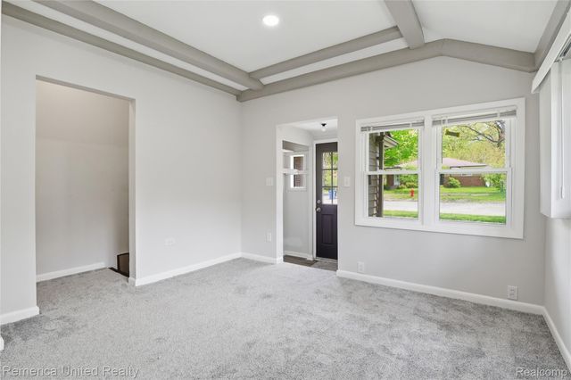 18315 Five Points Street, Redford Charter Township, MI 48240