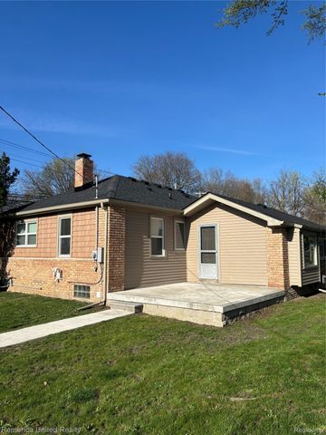 18315 Five Points Street, Redford Charter Township, MI 48240