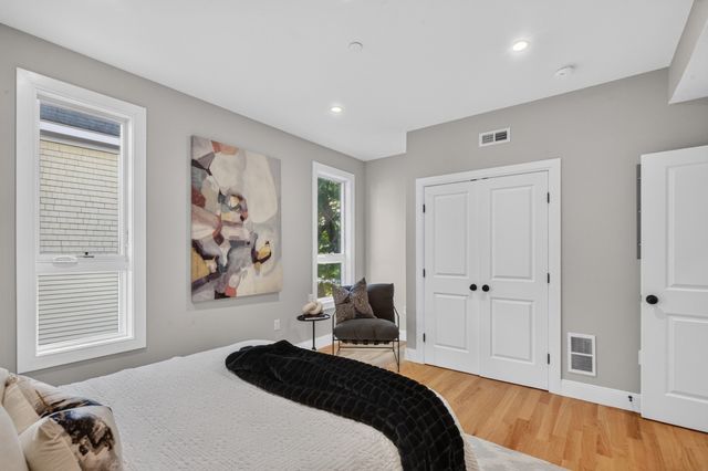 123-125 Centre Street 6, Boston, MA 02124
