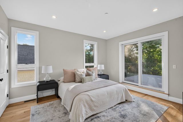 123-125 Centre Street 6, Boston, MA 02124