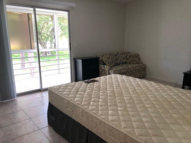 32 Ventnor B 32, Deerfield Beach, FL 33442