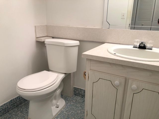 32 Ventnor B 32, Deerfield Beach, FL 33442