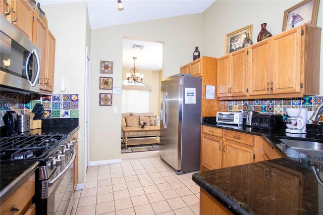 8051 WHITE CRANE COURT, Kissimmee, FL 34747