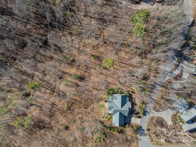 10 Villa Nova Drive, Asheville, NC 28804