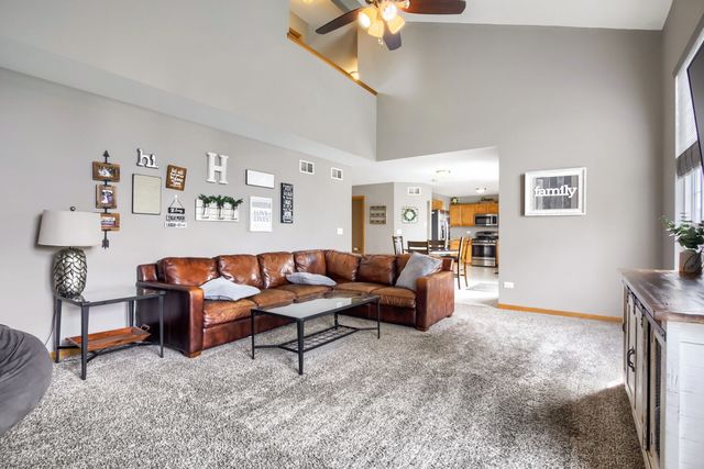25712 W Lilac Avenue, Monee, IL 60449
