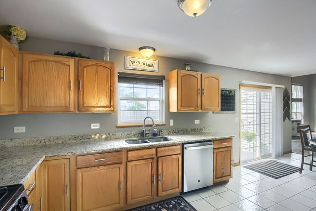 25712 W Lilac Avenue, Monee, IL 60449