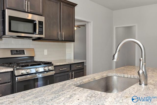 302 Holt Street, Meridianville, AL 35759