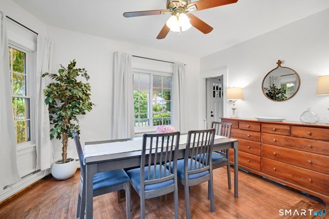 5 Parker Street, Manchester, CT 06040
