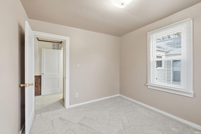 1004 Keller Drive, New Haven, IN 46774