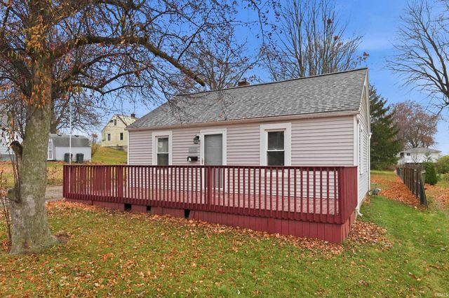 1004 Keller Drive, New Haven, IN 46774