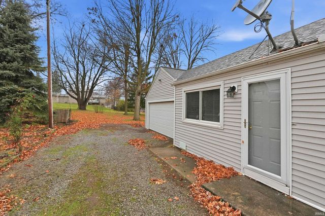 1004 Keller Drive, New Haven, IN 46774