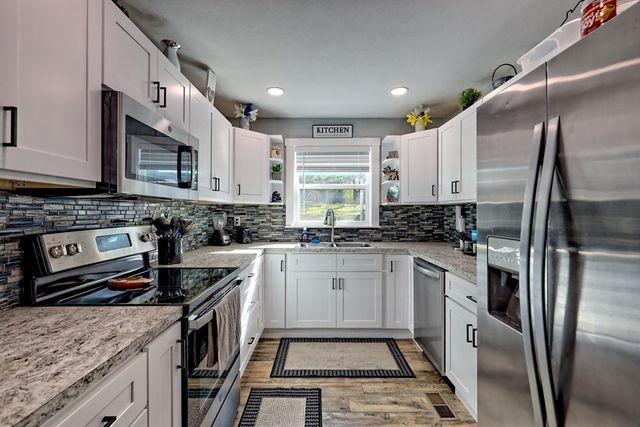 60 Tarrent Street, Andrews, NC 28901